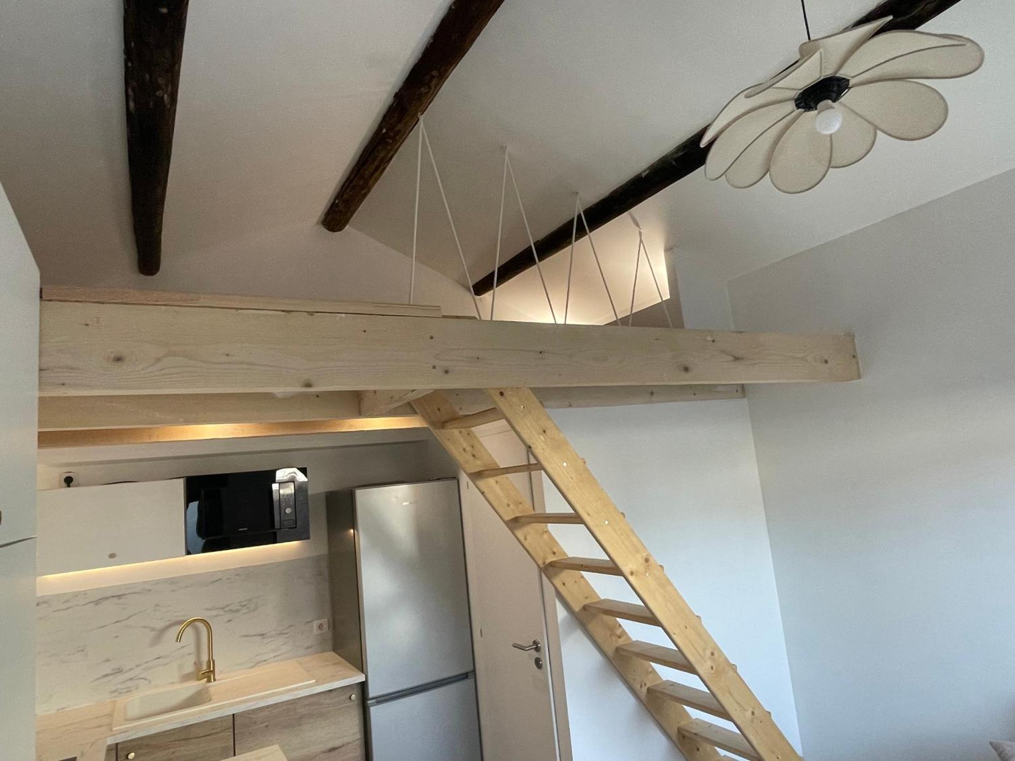 Apartment Cosy Avec Mezzanine