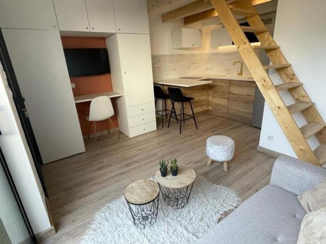 Cosy Avec Mezzanine Apartment Salon-de-Provence